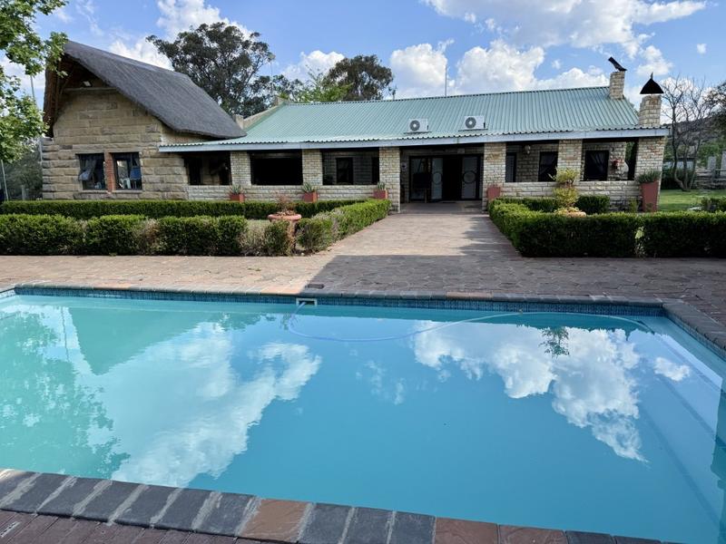 20 Bedroom Property for Sale in Paul Roux Free State